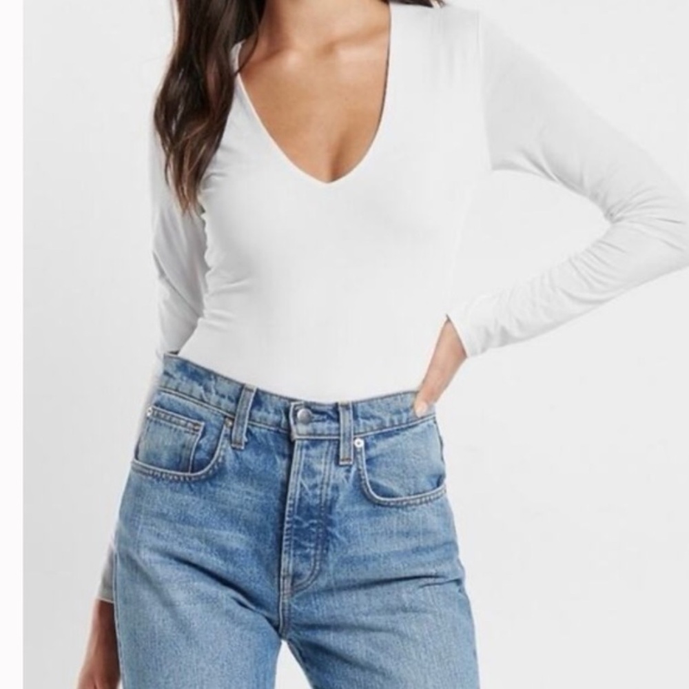 Abercrombie & Fitch White thong long sleeve bodysuit size Small